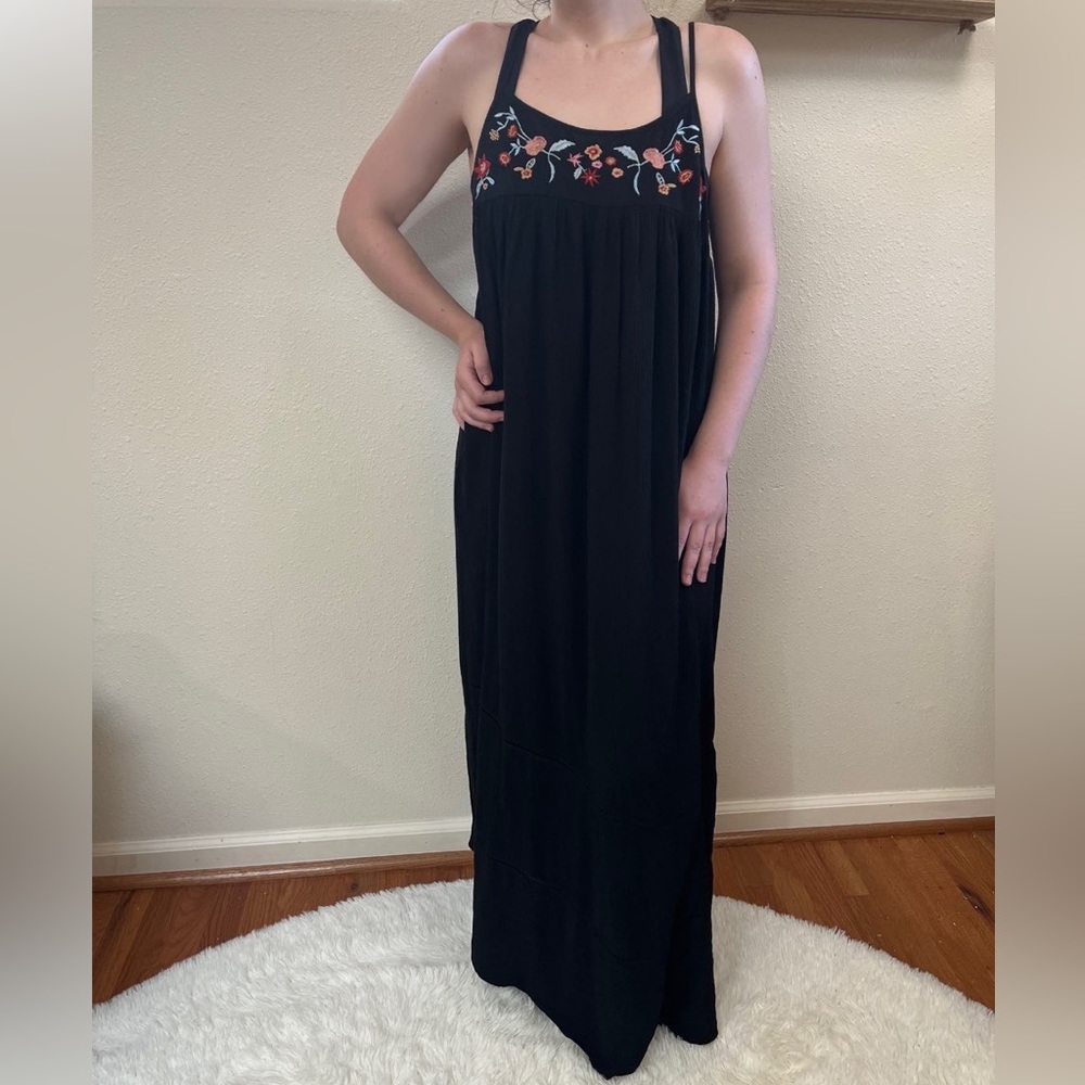 Black Floral Embroidered Dress
